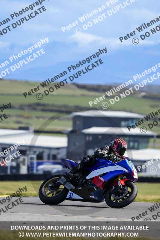 anglesey no limits trackday;anglesey photographs;anglesey trackday photographs;enduro digital images;event digital images;eventdigitalimages;no limits trackdays;peter wileman photography;racing digital images;trac mon;trackday digital images;trackday photos;ty croes